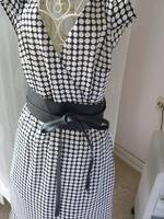 schwarz/weiß_gepunktetes Kleid Gr. 38 Schwachhausen - Neu Schwachhausen Vorschau
