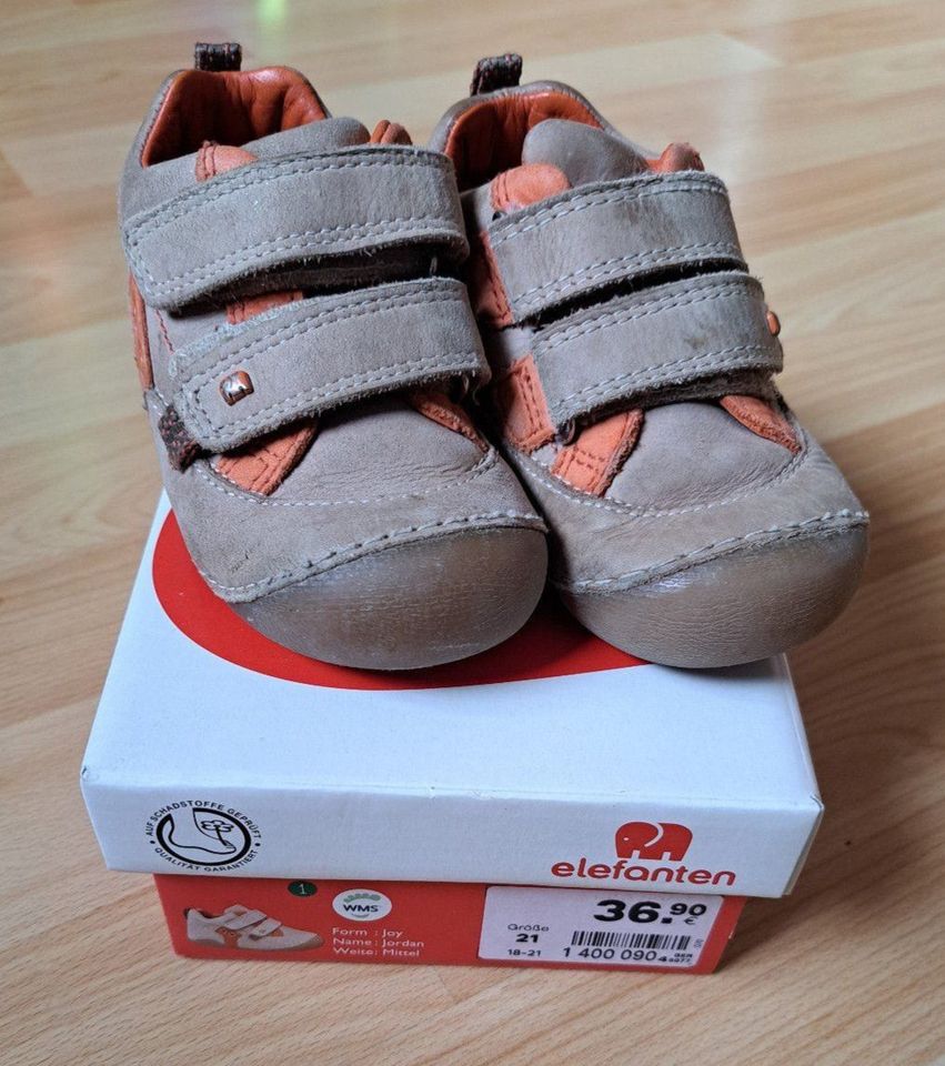 Elefanten Schuhe Gr. 21 beige/orange mit Klettverschluss in Aschheim