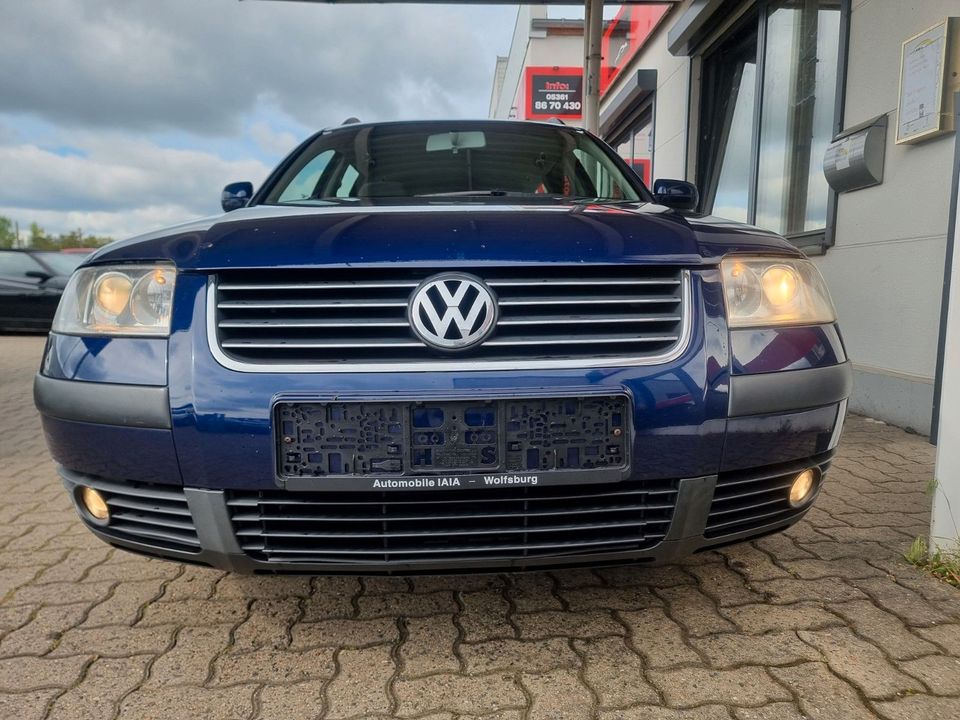 Volkswagen Passat Variant Comfortline 2.0 Benzin  HU Neu /A in Wolfsburg
