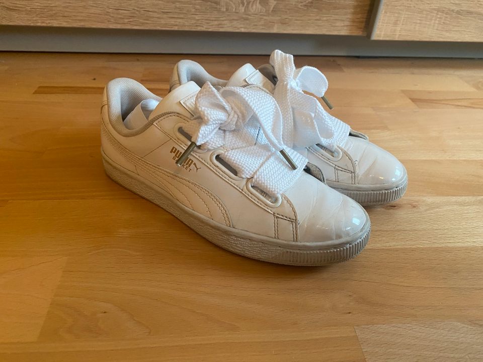 Puma Basket Sneaker Größe 38 weiß in Warendorf