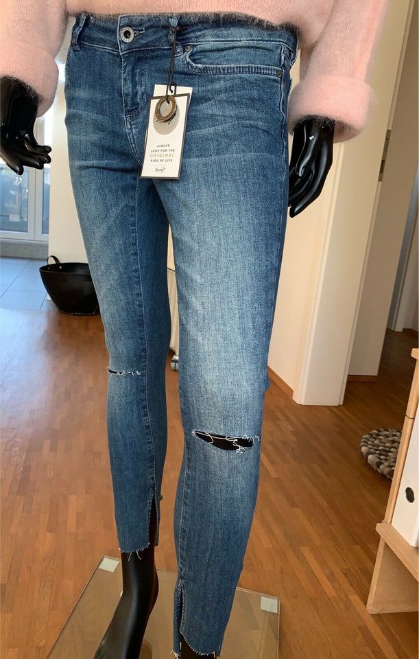 NEU"for all 7 mankind“Jeans-CROP,Blau,Skinny,W27-L28(ca.32) in Bonn