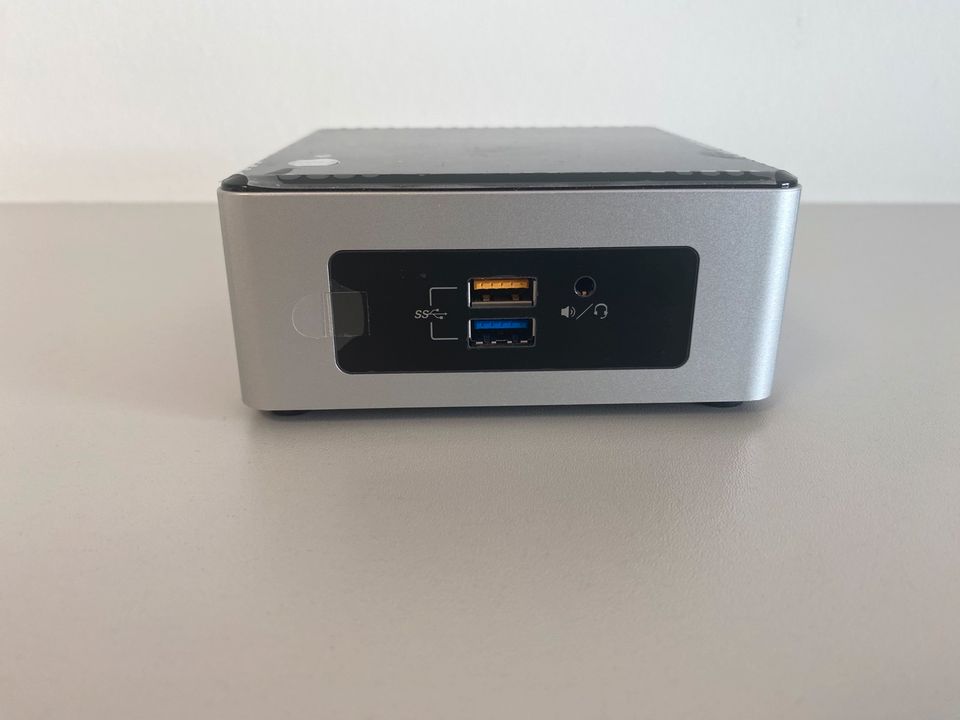 Intel NUC5CPYH in Bielefeld