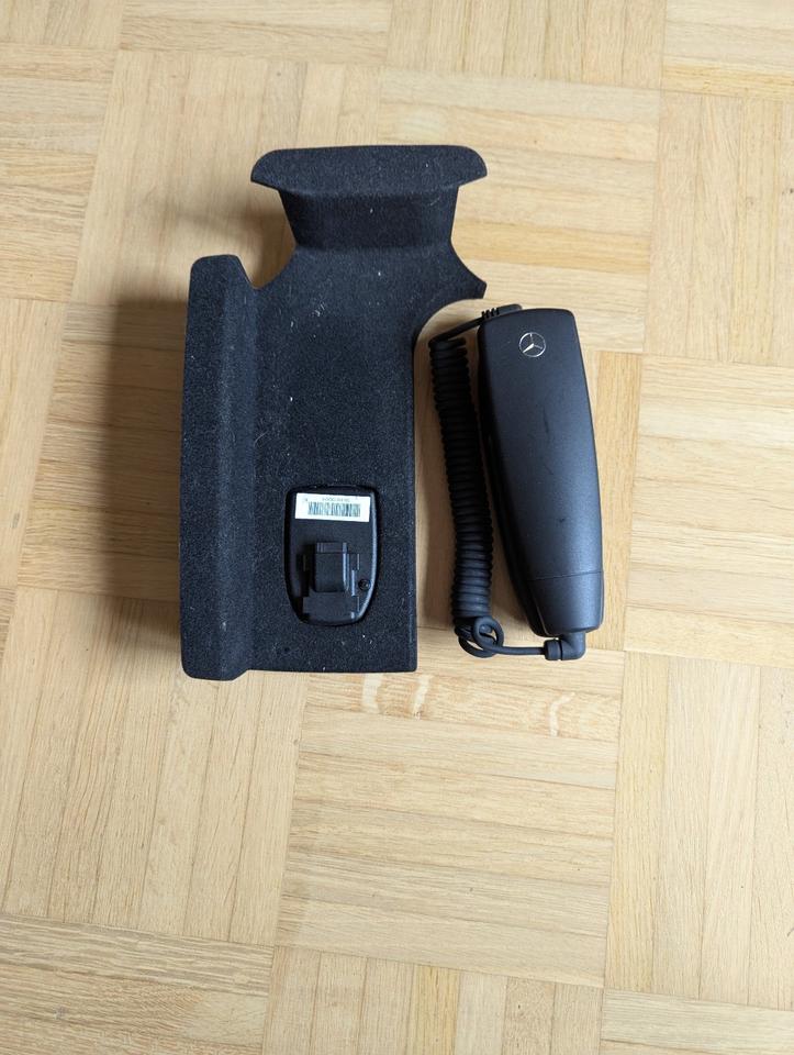 Mercedes Handyhalter Telefon Adapter Stecker Mikrofon Schalter in Vreden