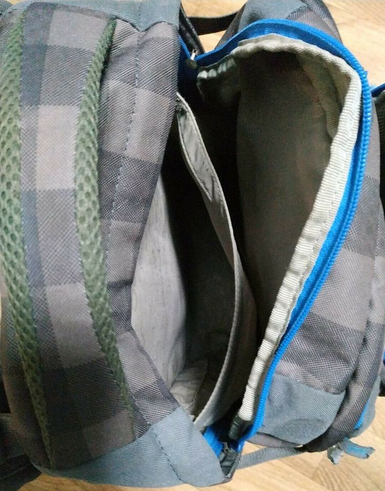 Toller Satch Schul Rucksack gut erhalten inkl. Regenschutz in Teising