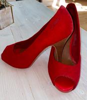 S. Oliver Echt Leder Pumps Peeptoes Highheels rot Gr. 39 Thüringen - Saalfeld (Saale) Vorschau