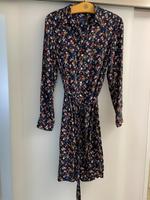 Gant Kleid mit floralem print Gr. 38 Niedersachsen - Lehre Vorschau