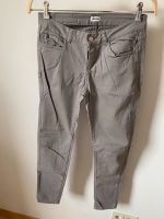 Graue Pimkie Hose, Damen, Gr. 34, Skinny, Jeans München - Ramersdorf-Perlach Vorschau