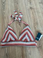 Hollister Bikinioberteil Häkel Optik Gr.L Neu Nordrhein-Westfalen - Jüchen Vorschau