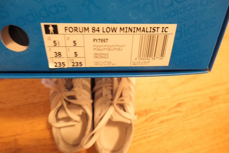 adidas Sneaker "Forum 84 Low" white Gr. 38 (5) Top! in Berlin