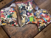 Bunte Lego Tüten groß Legosteine Konvolut Niedersachsen - Barßel Vorschau