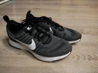 Nike Sportschuhe, schwarz grau weiß, Gr. 35,5, sehr gut Zustand Bayern - Oberkotzau Vorschau