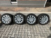 Bridgestone Blizzak 205/55R16 Winterreifen auf Toyota-Alu RDKS Hessen - Staufenberg Vorschau