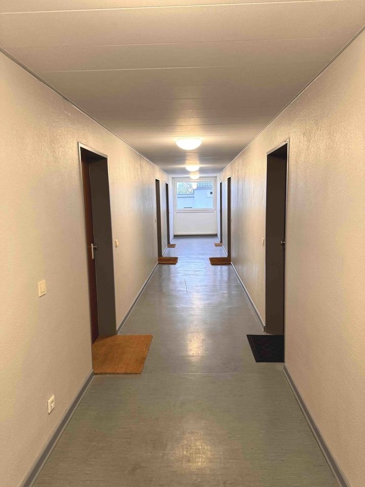 Vollmöblierte 1-Zimmer-Wohnung mit einem TG. Stellplatz in Hannover Roderbruch zu verkaufen! in Hannover