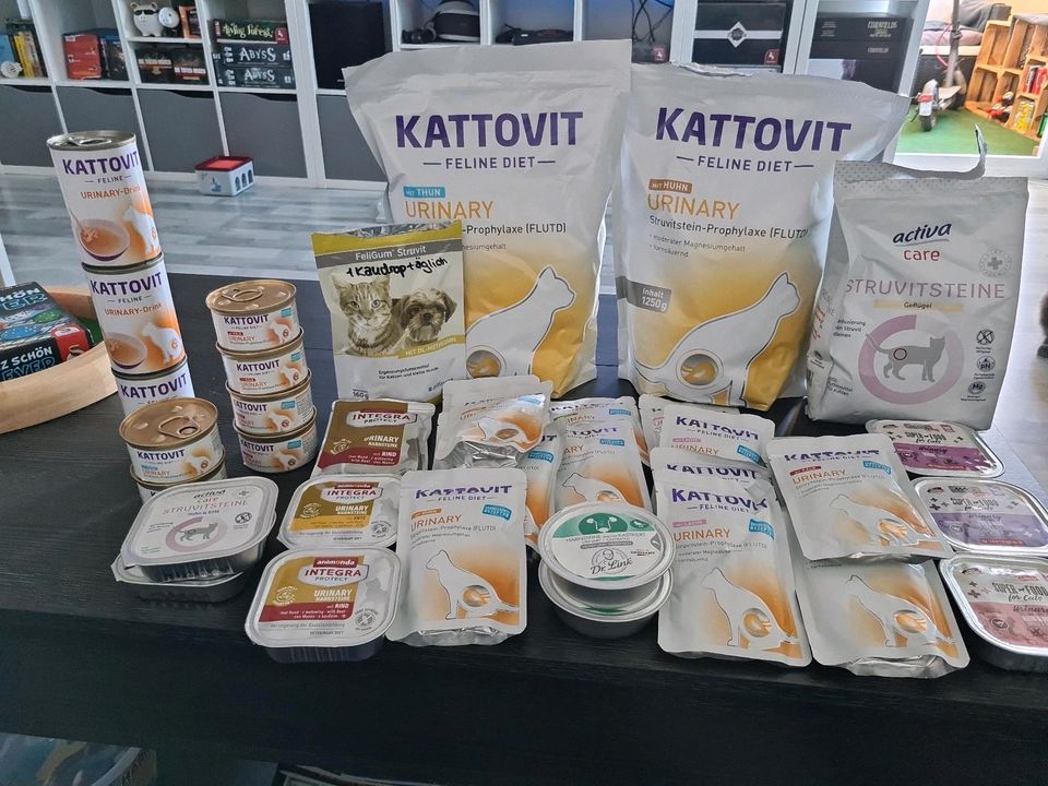 Struvitstein Katzen Futter, Urinary, Kattovit, Nassfutter in Hamburg