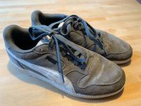 Puma Sneakers, Größe 40,5 grau mit weißem Streifen Baden-Württemberg - Achern Vorschau