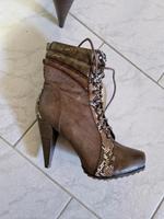 Damen Stiefel/ stiefeletten Nordrhein-Westfalen - Alsdorf Vorschau
