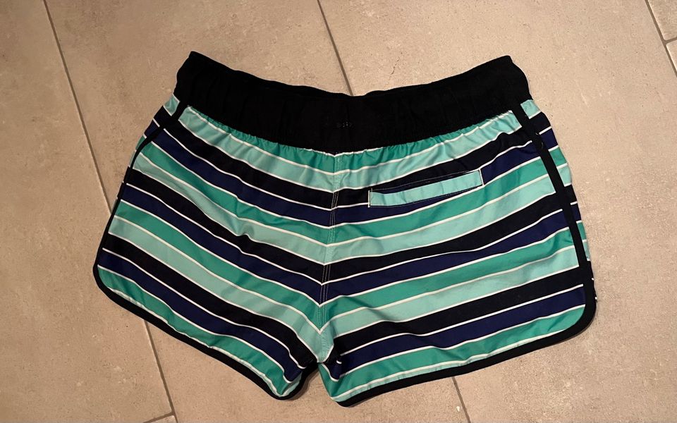 Badeshorts gestreift, Badehose in Singen