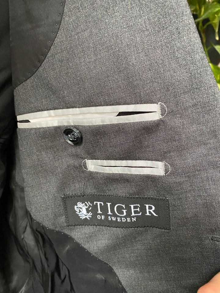 Tiger of Sweden Blazer Grau 50 in Hamburg