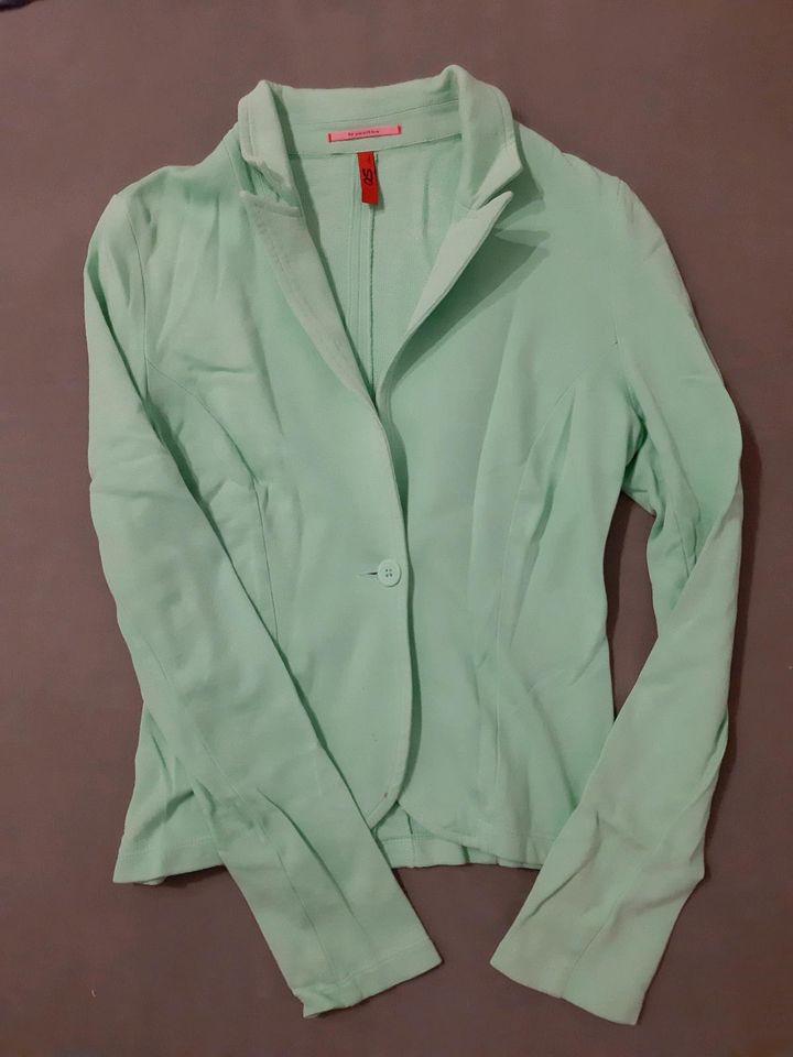 Blazer Gr. 36 S - mint grün - QS by S. Oliver in Stade