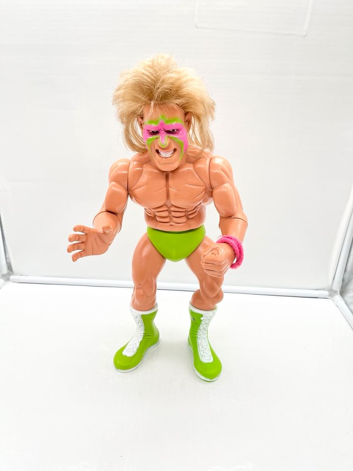 WWF/WWE Titan Sports XXL Figur The Ultimate Warrior 1991 in Filderstadt