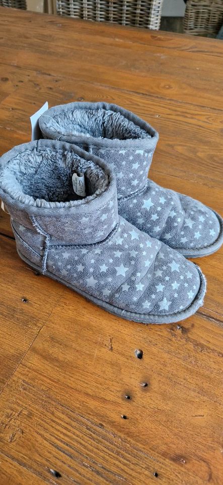 Fellboots grau in Engen