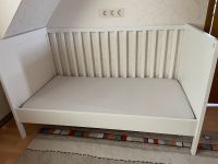 Babybett/ Gitterbett (Sundvik von IKEA) ggf mit Matratze 140x70cm Niedersachsen - Apensen Vorschau