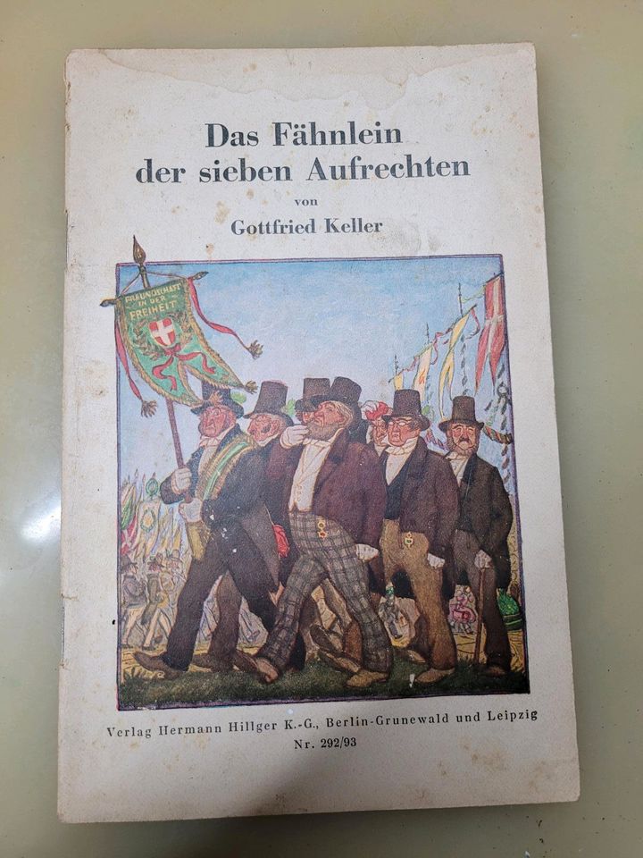 60 antike Bücher 2. Weltkrieg in Bad Honnef