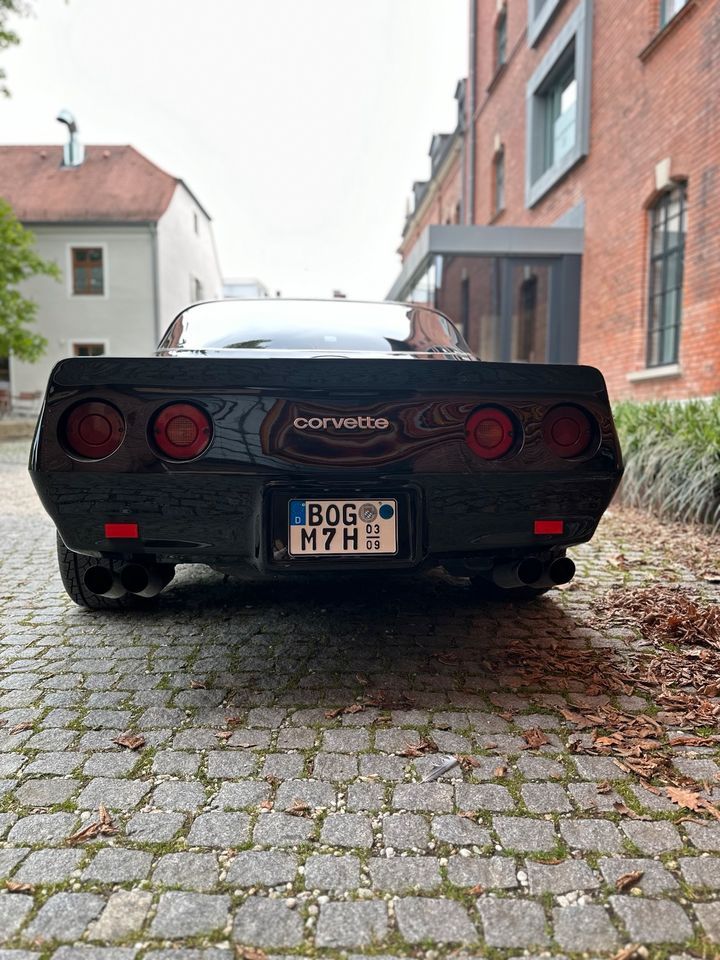 Chevrolet Corvette C3 Targa 1982 Coupé  T-Top in Parkstetten