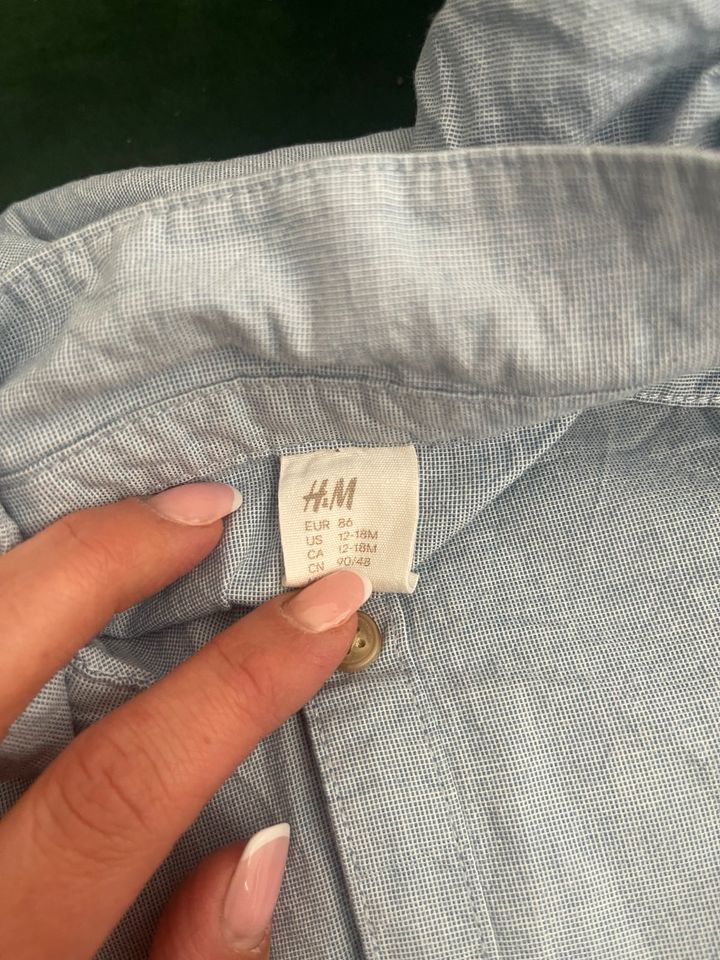 H&M langarm Hemd Gr. 80 HH/Willhelmsburg in Hamburg