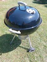 Weber Kugelgrill, Dm 57, Holzkohle Bayern - Geldersheim Vorschau