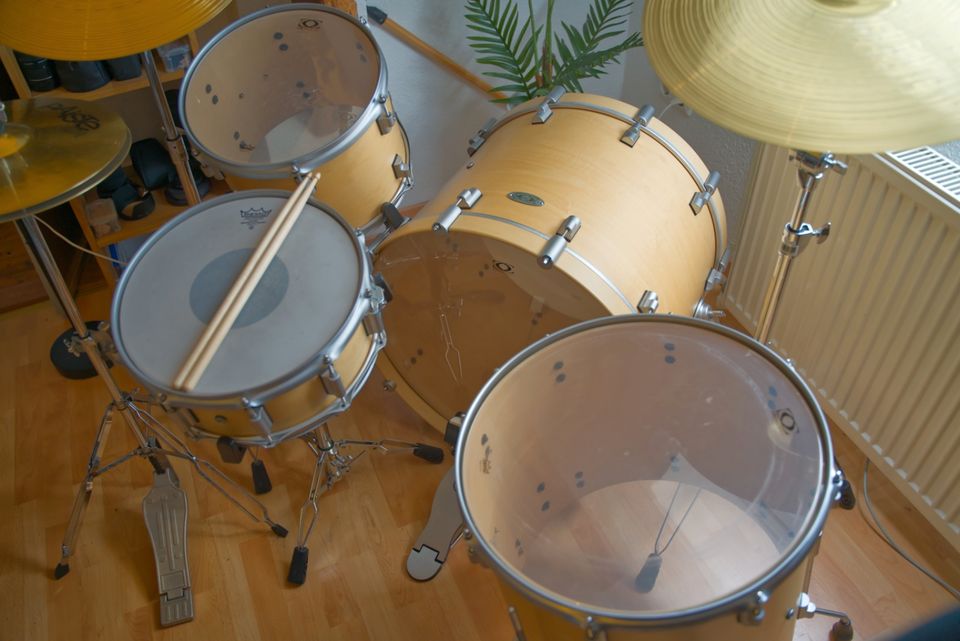 DrumCraft Drum-Kit Schlagzeug in Friedeburg