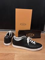 tod’s Turnschuhe Leder Größe 41 sneaker Schnürschuhe schwarz Baden-Württemberg - Plankstadt Vorschau