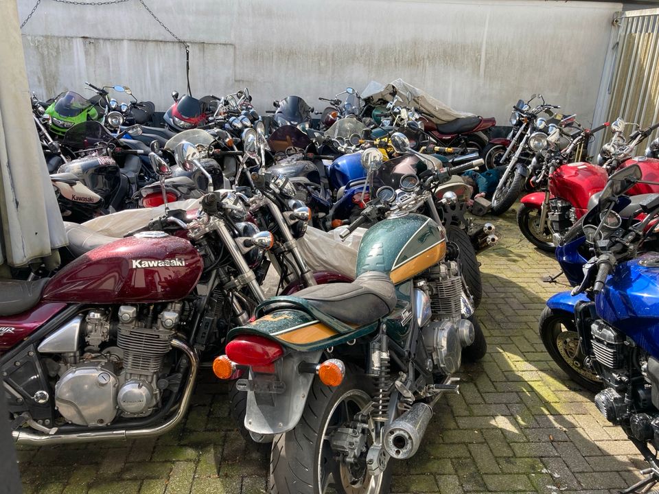 Kawasaki Zephyr 1100,DREIUNDDREISIG STÜCK,im PAKET für 70000,- € in Bochum