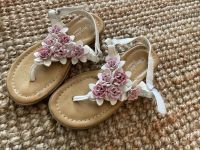 Schicke Flip Flops Cupcake mit Rosen Bayern - Dinkelsbuehl Vorschau