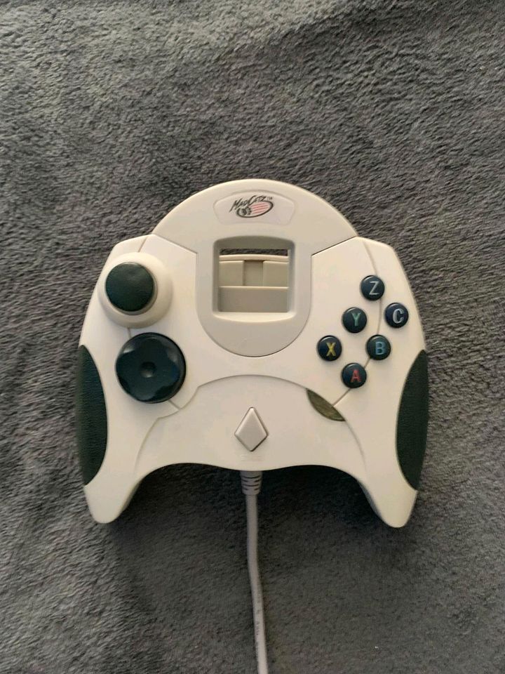 Sega Dreamcast Controller MAD Catz in Bremerhaven