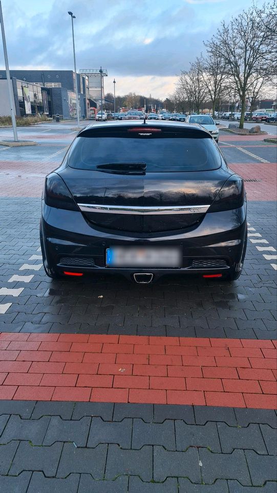 Opel Astra H OPC in Herne