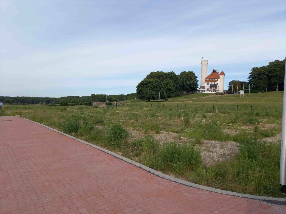 Eigen- oder Feriennutzung: Baugrundstück in wunderschöner Lage! in Lohme Rügen