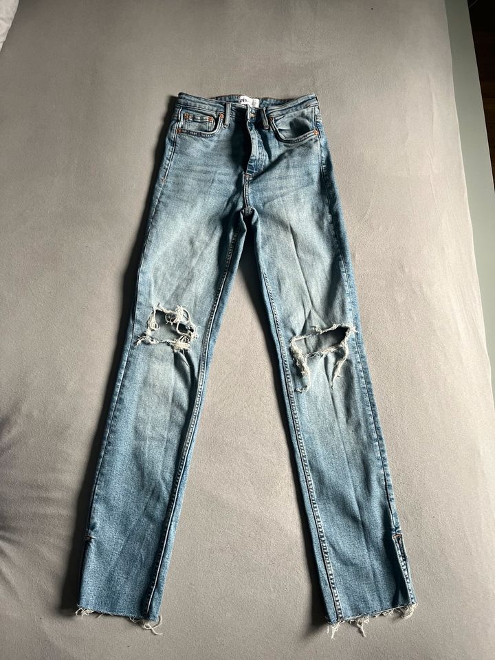 Jeans Zara in Wiesbaden