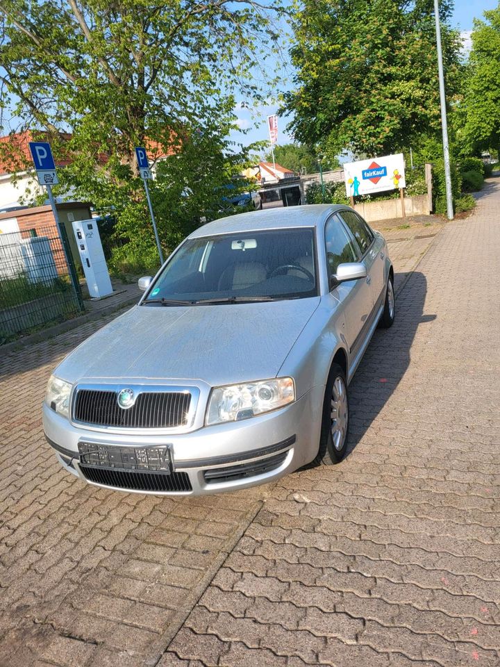 Skoda Superb 2.0 in Pattensen