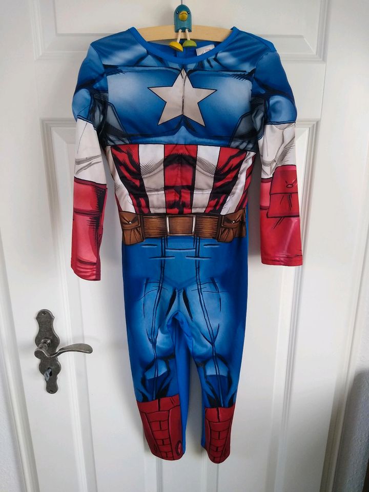 Tolles "Captain America"-Kostüm von Marvel in Stockelsdorf