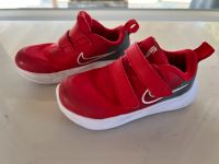 NIKE Sportschuhe Sneaker rot Gr. 26 Niedersachsen - Melle Vorschau