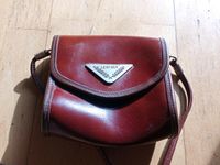 Rotbraune kleine Handtasche vermutlich Leder ca 13x13 cm Hessen - Solms Vorschau