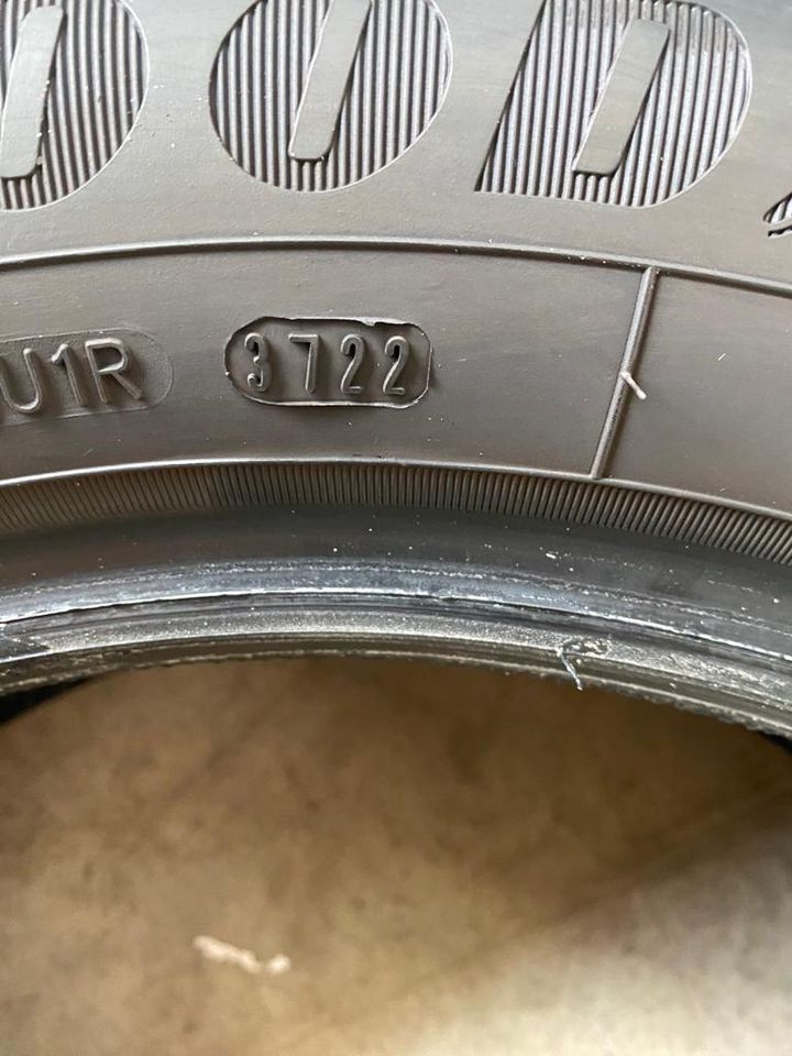 4x 205/55R17 91V Goodyear Sommerreifen (Neuwertig) in Korb