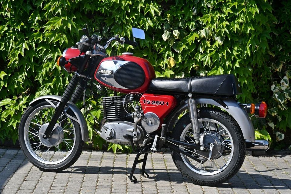 MZ TS 250/1, guter Technik! Bj. 1978 (Nr.17) in Steinigtwolmsdorf