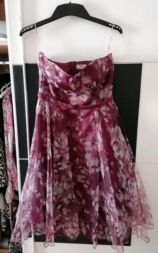 Kleid Cocktailkleid Trägerlos Vera Mont 38 M neu A-Linienförmig in Mainz