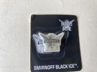 Pin Smirnoff Black ICE mit Batterie Licht blinkend OVP Niedersachsen - Cuxhaven Vorschau
