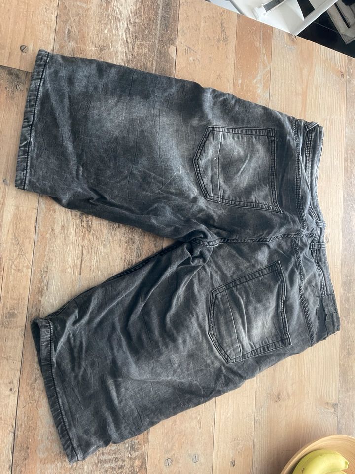 Kurze Jeans Hose Mann wie NEU ❤️ in Blankenburg (Harz)