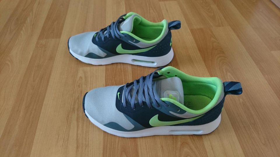 Nike Air Max Tavas grün blau grau weiß Größe 39 unisex in Duisburg -  Neumühl | eBay Kleinanzeigen ist jetzt Kleinanzeigen