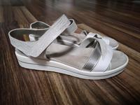 Sandalen weiß silber Sachsen - Doberschau Vorschau