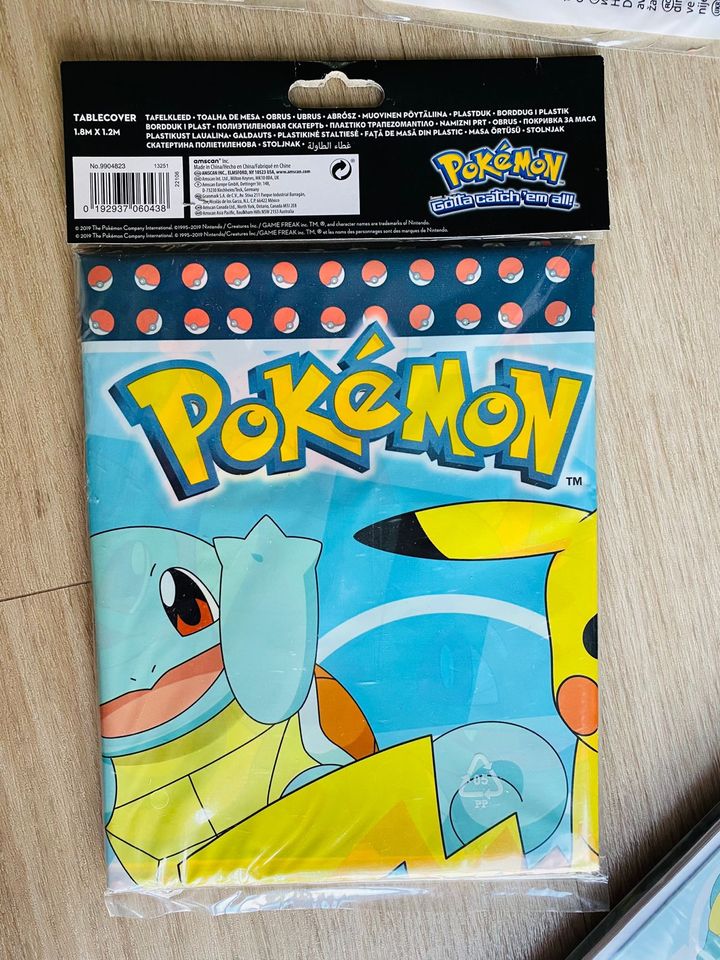 Pokemon Pikachu Tischdecke Neu OVP 1,80m x 1,2 m in Heilbronn